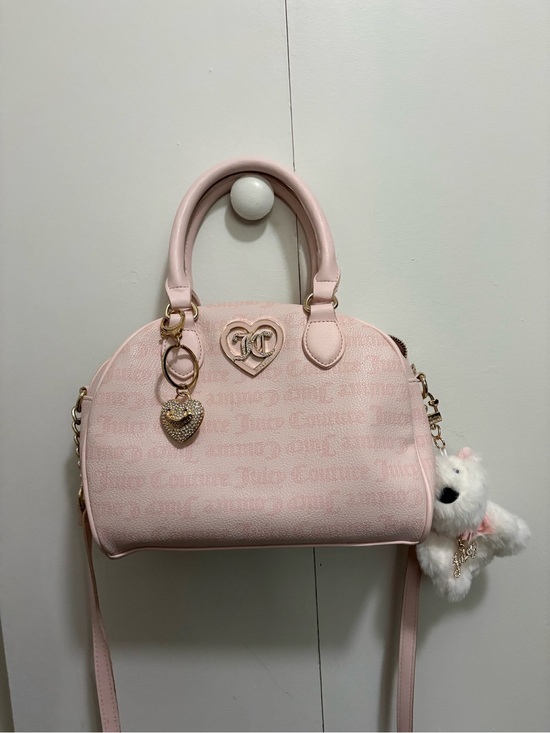 Juicy Couture Handbags - Juicy Couture Light Pink Dome Satchel with Heart Charm